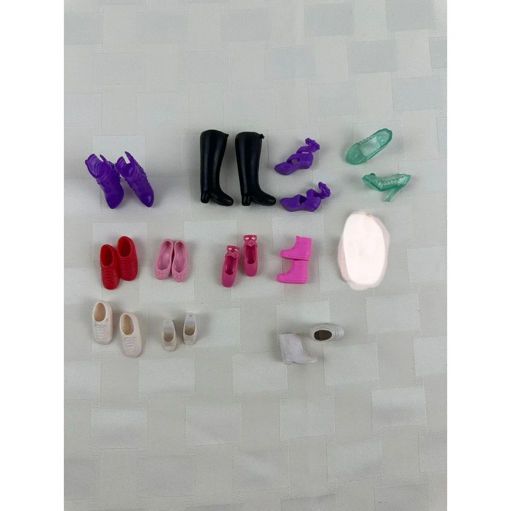 VTG Barbie Shoes Lot Boots Heels Sneakers Flats‎ 11 pair lot